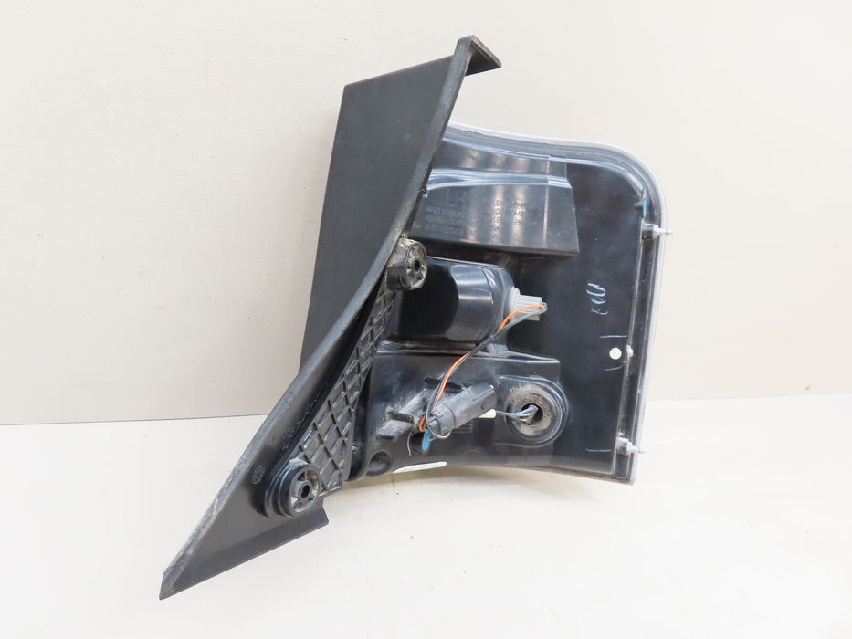 2012-2019 FORD FLEX REAR LEFT DRIVER SIDE TAIL LIGHT OEM