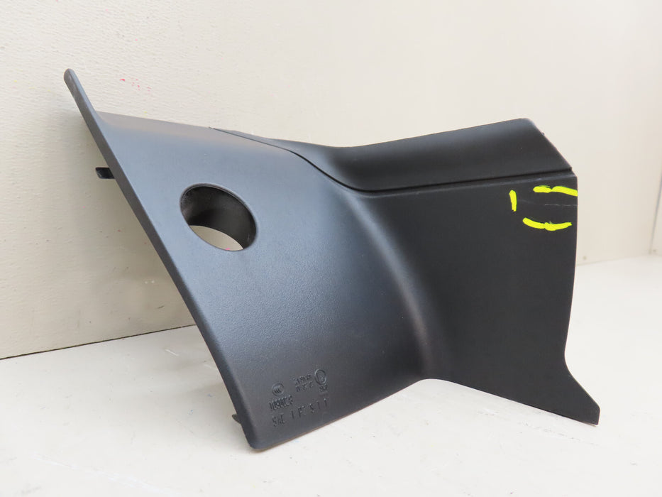2019-2022 PORSCHE CAYENNE REAR RIGHT LIGHT TRIM OEM 9Y3 945 428 A