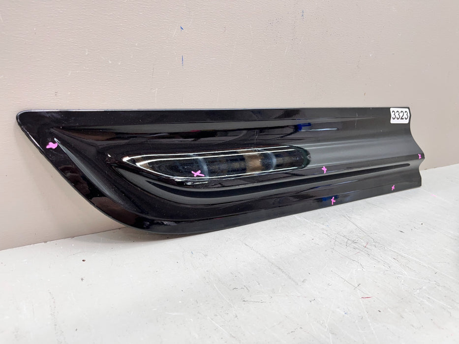 2015-2025 PORSCHE MACAN LH REAR DOOR LOWER MOLDING TRIM 95B.839.890.1R OEM
