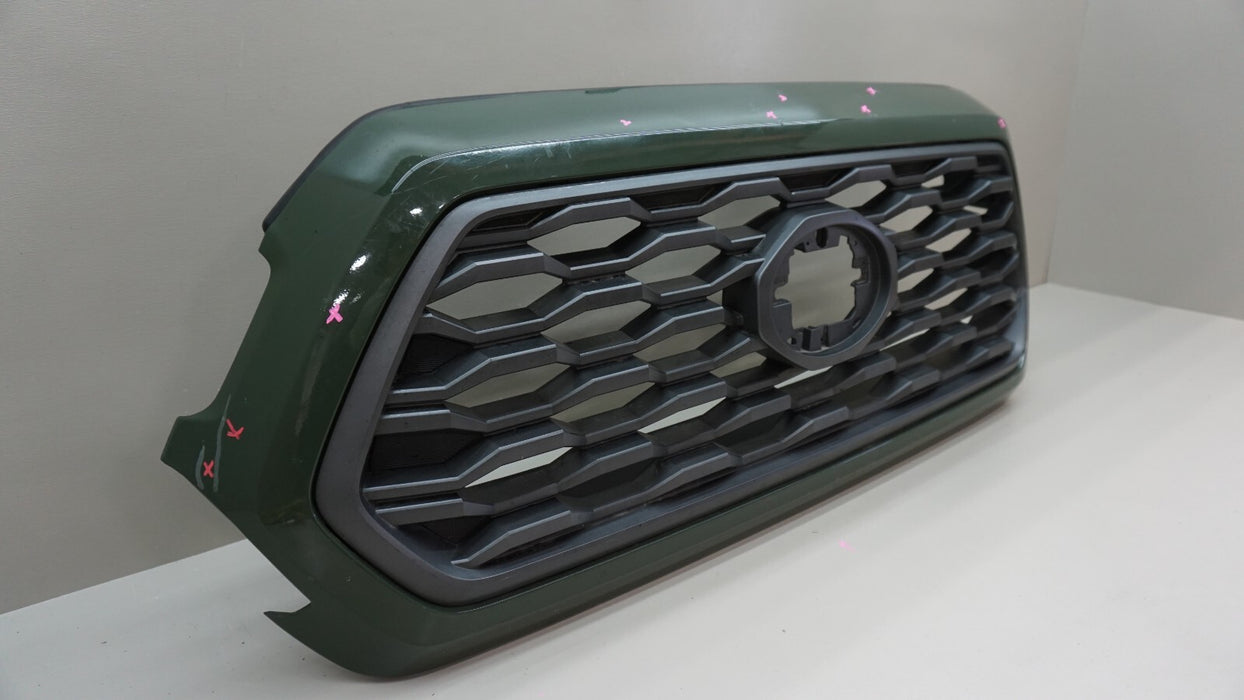 2016-2022 TOYOTA TACOMA FRONT UPPER MAIN GRILLE 53113-04040 OEM