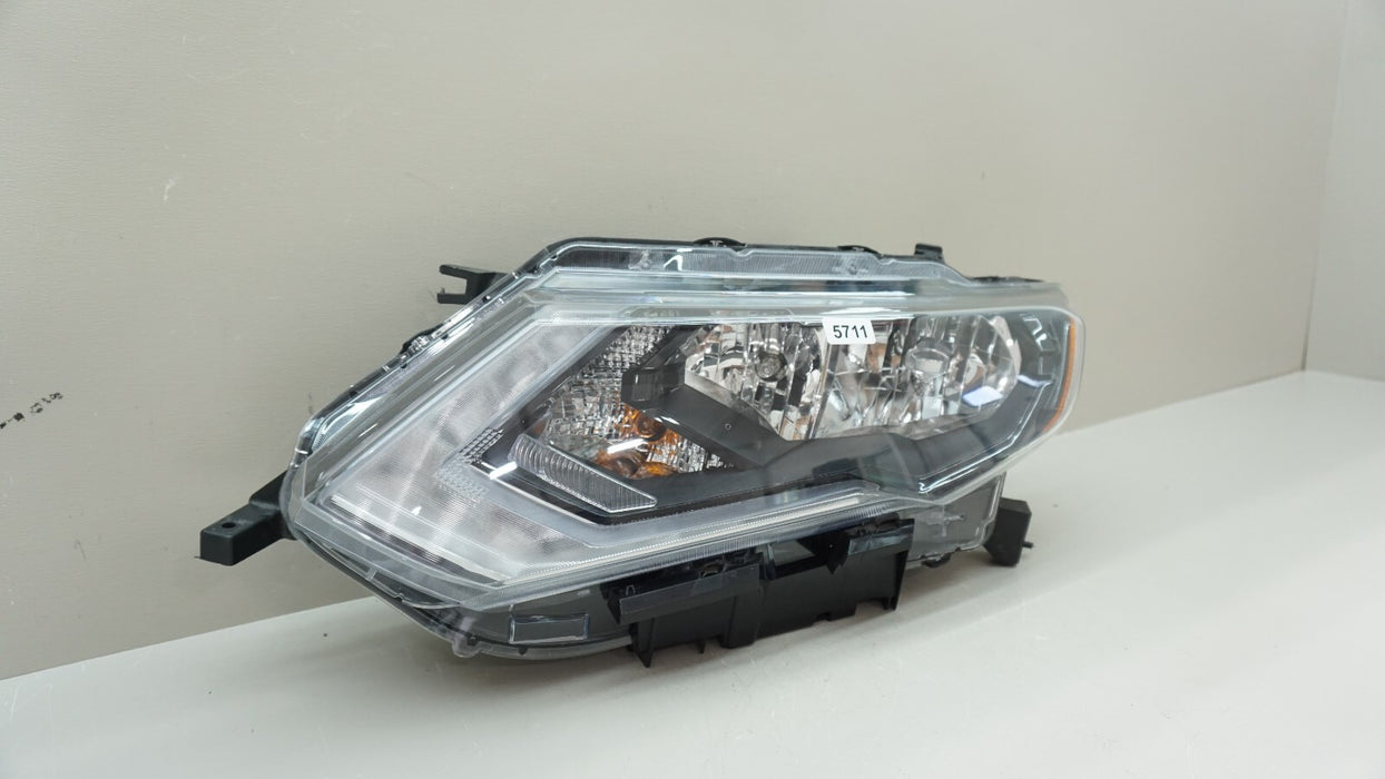 2017-2019 NISSAN ROGUE FRONT LEFT DRIVER SIDE HEADLIGHT HALOGEN HEADLAMP