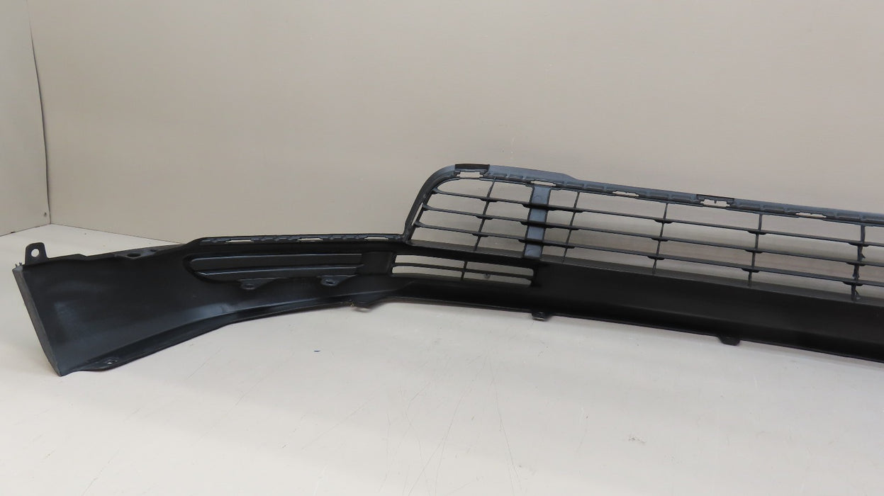 2014-2016 TOYOTA HIGHLANDER FRONT LOWER BUMPER COVER OEM 52129-0E010