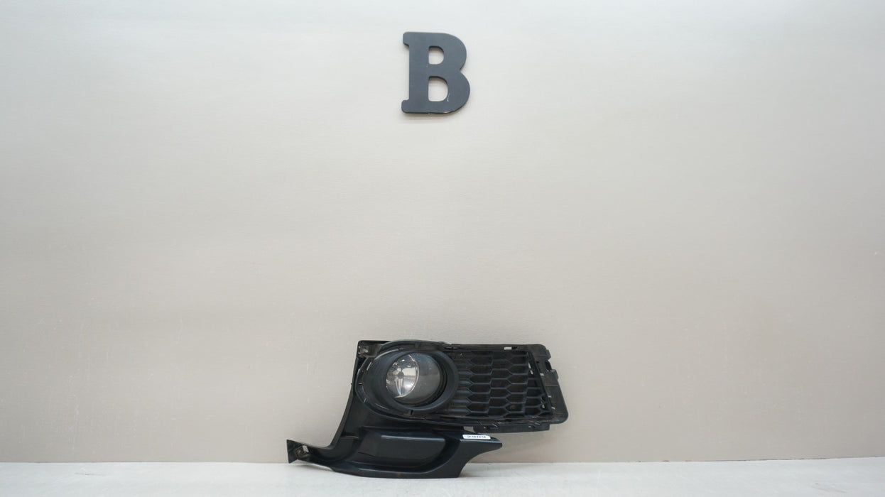 BMW 3 SERIES E92 E93 FRONT RIGHT PASSENGER SIDE FOG LIGHT WITH COVER OEM