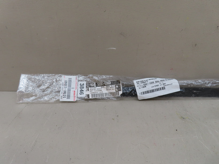 TOYOTA SEAL HOOD RADIATOR SUPPORT OEM 53381-53060