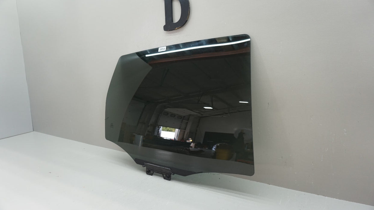 2013-2016 FORD ESCAPE SE REAR RIGHT PASSENGER SIDE DOOR WINDOW GLASS OEM