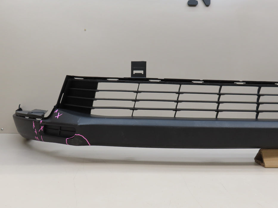 2017-2019 TOYOTA HIGHLANDER FRONT LOWER BUMPER COVER VALANCE OEM 52129-0E030