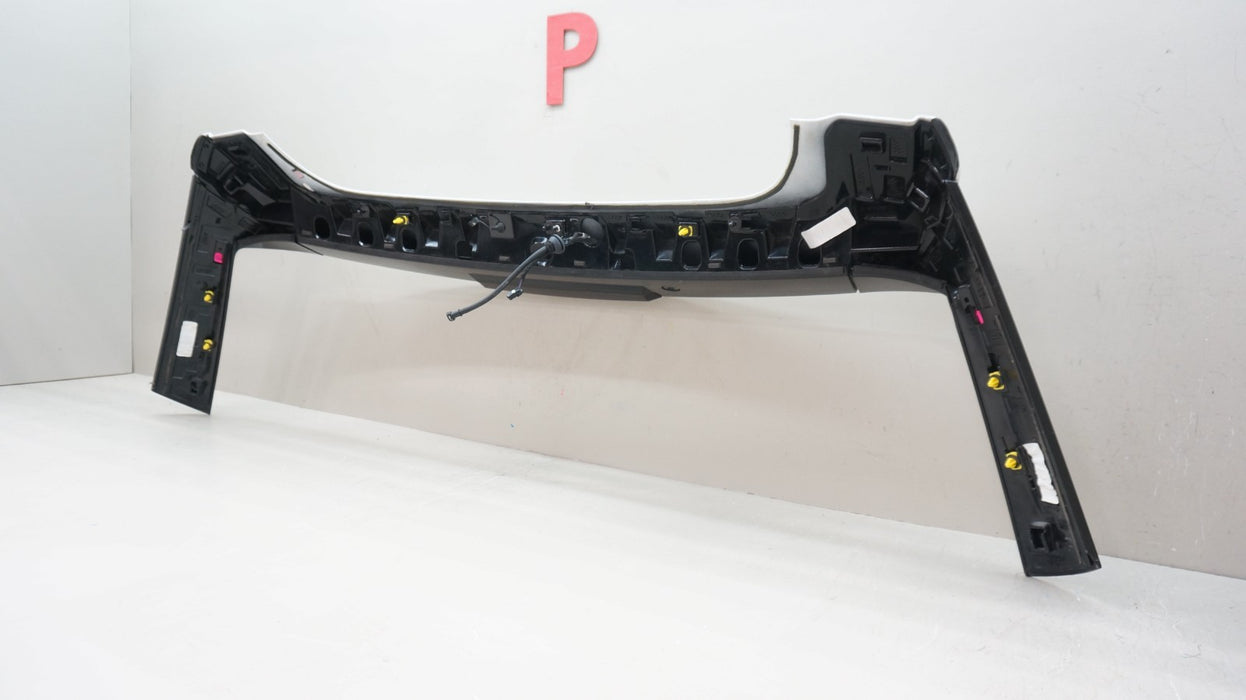 2018-2023 CHEVROLET TRAVERSE REAR LIFT GATE SPOILER MOLDING OEM