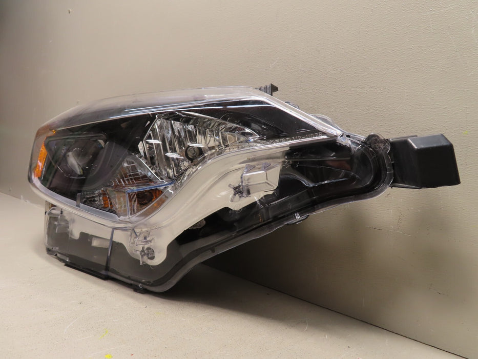 2014-2016 TOYOTA COROLLA FRONT RIGHT SIDE HEADLIGHT LAMP