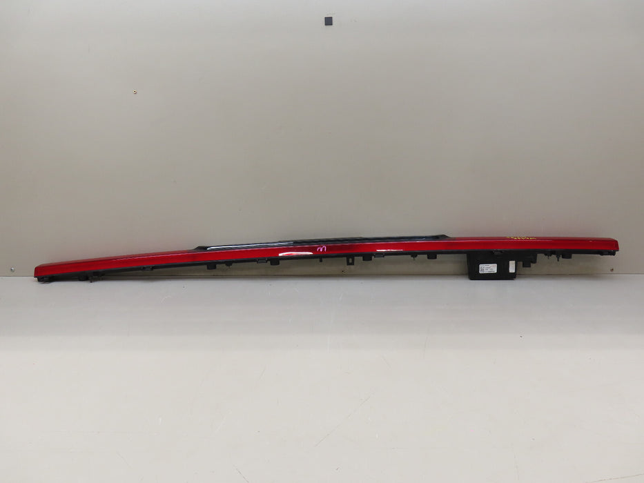 2022-2024 FORD F150 F-150 LIGHTNING REAR CENTER TAILGATE TAIL LIGHT LED OEM