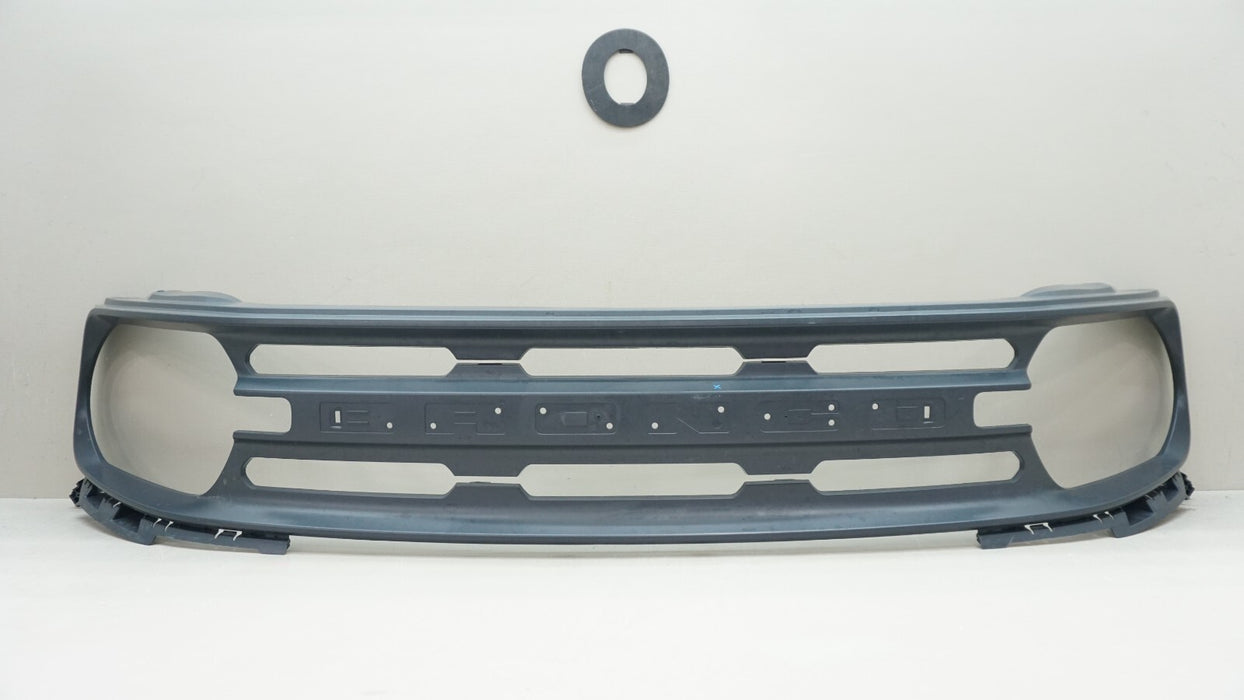 2021-2023 FORD BRONCO SPORT FRONT BUMPER GRILLE OEM M1PB-8200-C