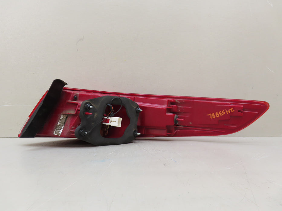 2016-2020 KIA OPTIMA REAR LEFT DRIVER SIDE OUTER TAIL LIGHT OEM 92401-D4