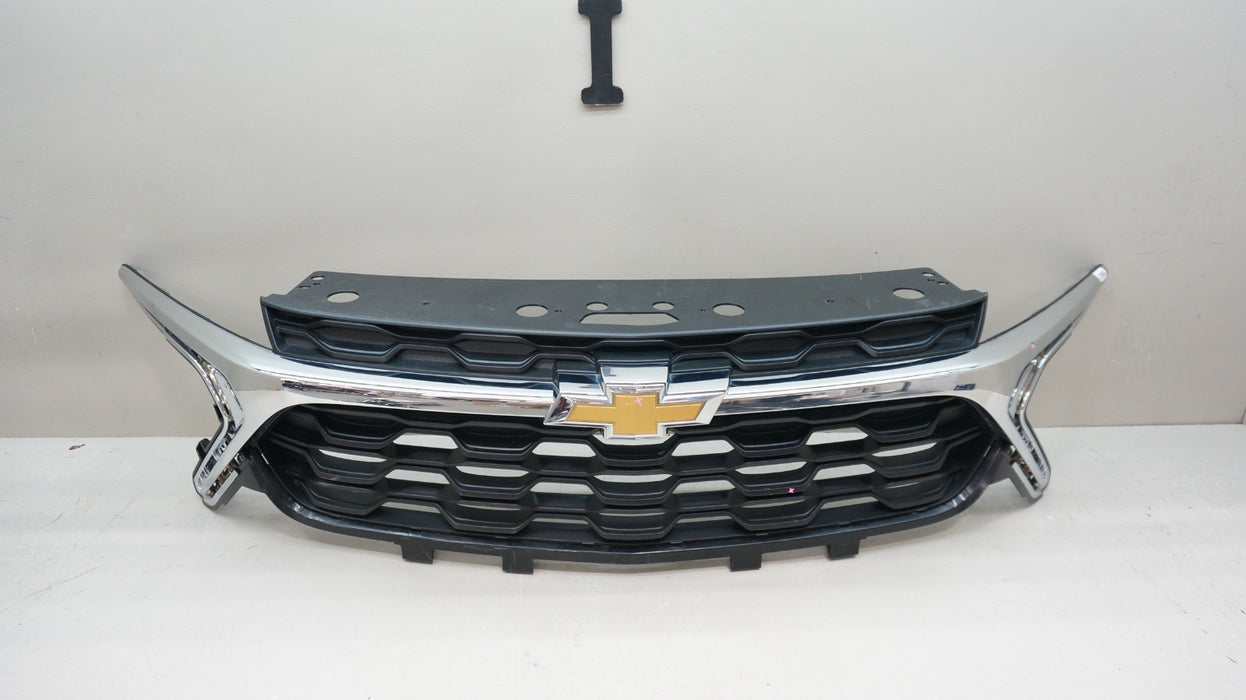 2024-2025 CHEVROLET TRAX FRONT BUMPER RADIATOR GRILLE OEM 42769271