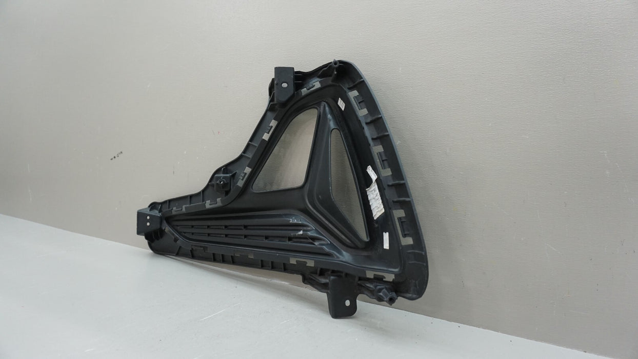 2018 2019 HYUNDAI SONATA FRONT RIGHT RH PASSENGER SIDE FOG LIGHT BEZEL TRIM OEM