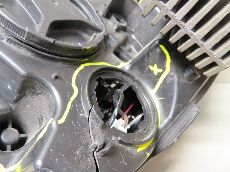 2017-2021 BUICK ENCORE RIGHT PASSENGER LED  HEADLIGHT LAMP OEM