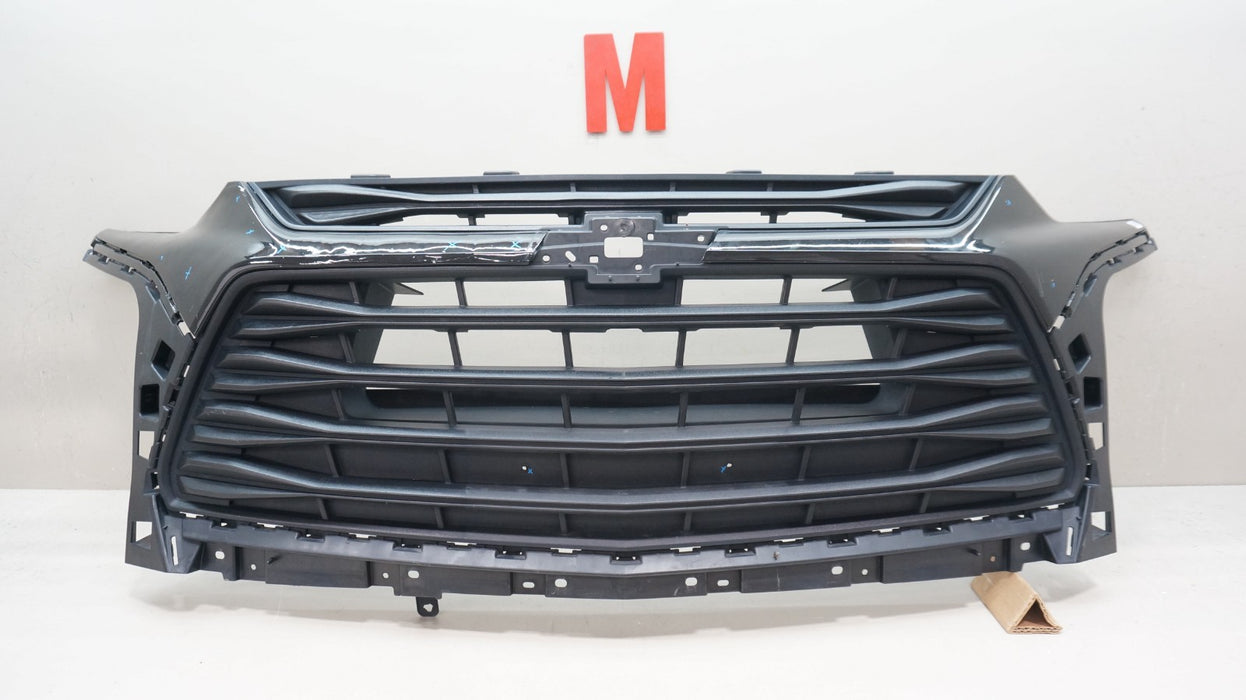 2019-2022 CHEVROLET BLAZER FRONT RADIATOR GRILLE GRILL 84612436 OEM