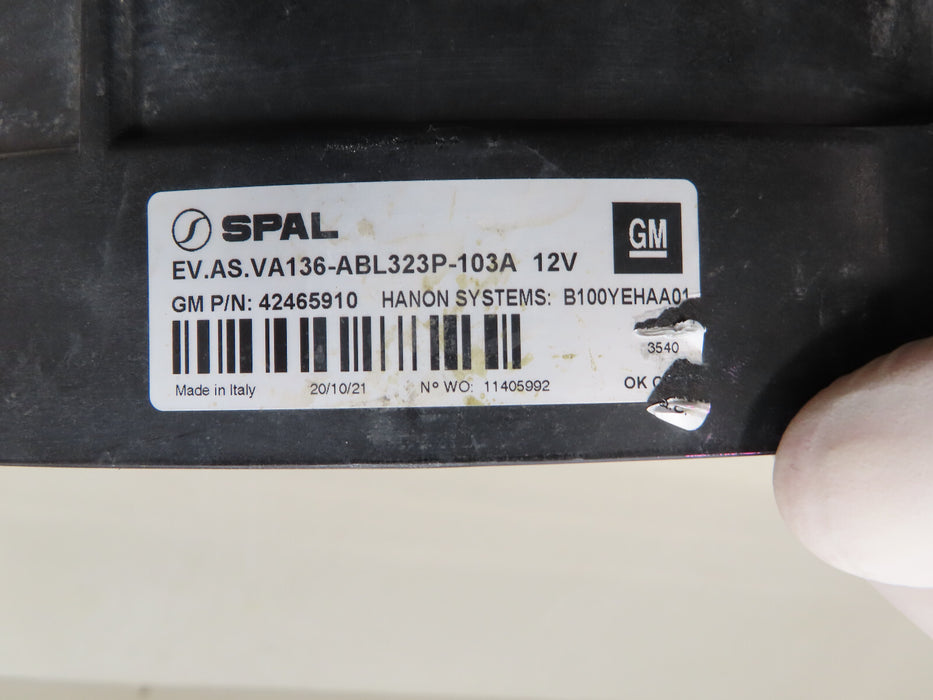 17-23 CHEVROLET BOLT ENGINE COOLING FAN RADIATOR FAN MOTOR OEM 42465910