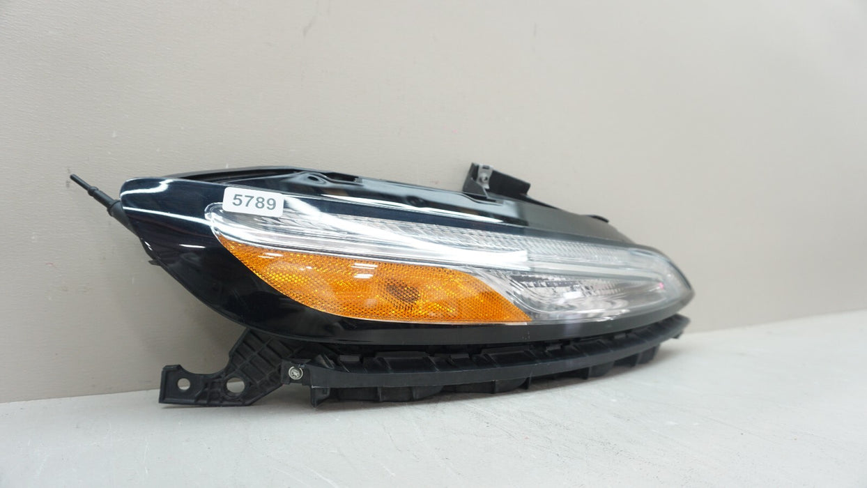 2014-2018 JEEP CHEROKEE FRONT RIGHT DAYTIME RUNNING LIGHT DRL OEM