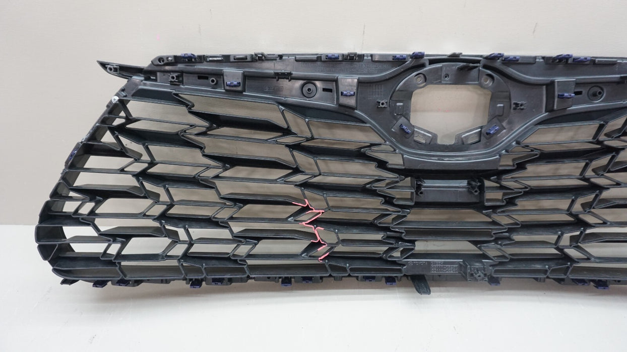 2020-2023 TOYOTA HIGHLANDER FRONT UPPER GRILLE OEM 531010E330