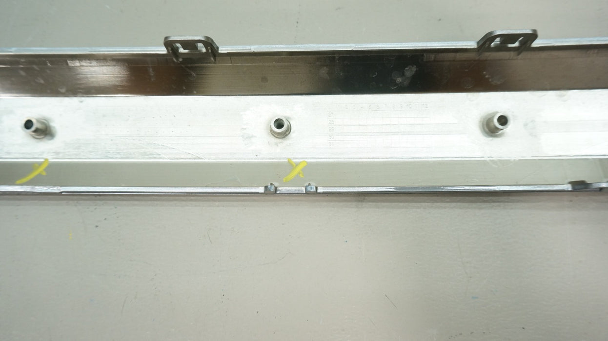 2023-2025 HYUNDAI PALISADE FRONT BUMPER MOLDING OEM 86569-S8CC0