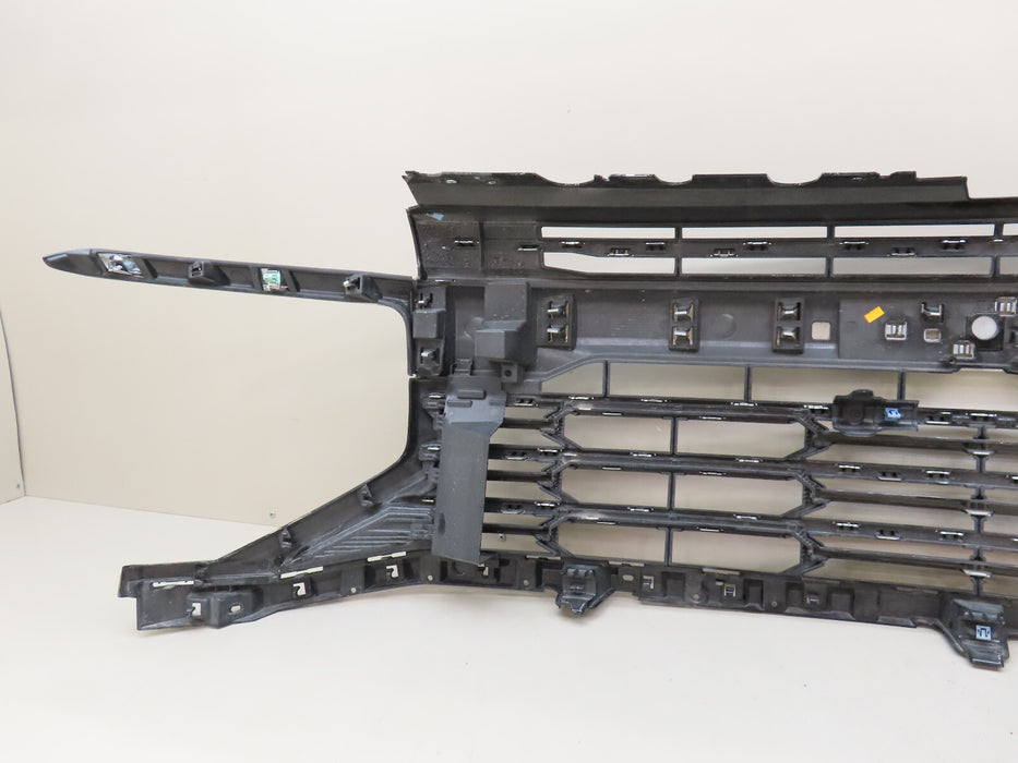 2024 CHEVROLET TAHOE, SUBURBAN FRONT RADIATOR GRILL GRILLE OEM