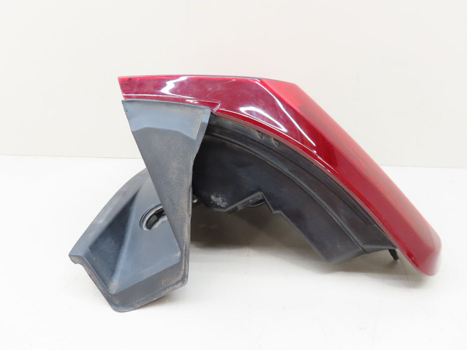 2020-2023 GMC ACADIA REAR LEFT DRIVER SIDE TAIL LIGHT OUTER OEM 84863046