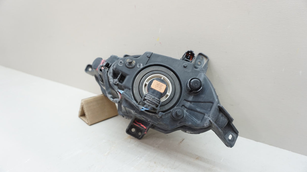 2016-2018 HYUNDAI TUCSON FRONT RIGHT PASSENGER SIDE FOG DLR LIGHT OEM