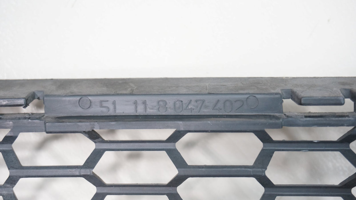2011-2013 BMW 3 SERIES E93 FRONT LOWER BUMPER GRILLE OEM 51118047402