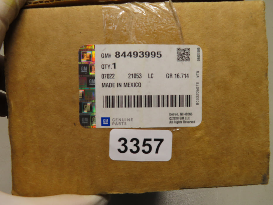 NEW GENUINE GENERAL MOTORS SEAT BELT RETRACTOR KIT P#84493995 OEM
