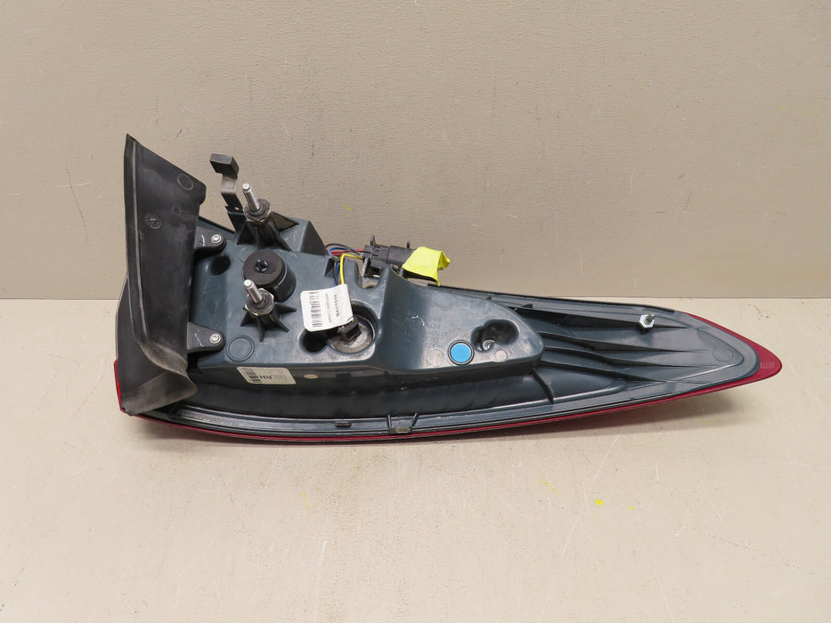 2013-2016 FORD FUSION REAR RIGHT PASSENGER OUTER TAIL LIGHT LED OEM.