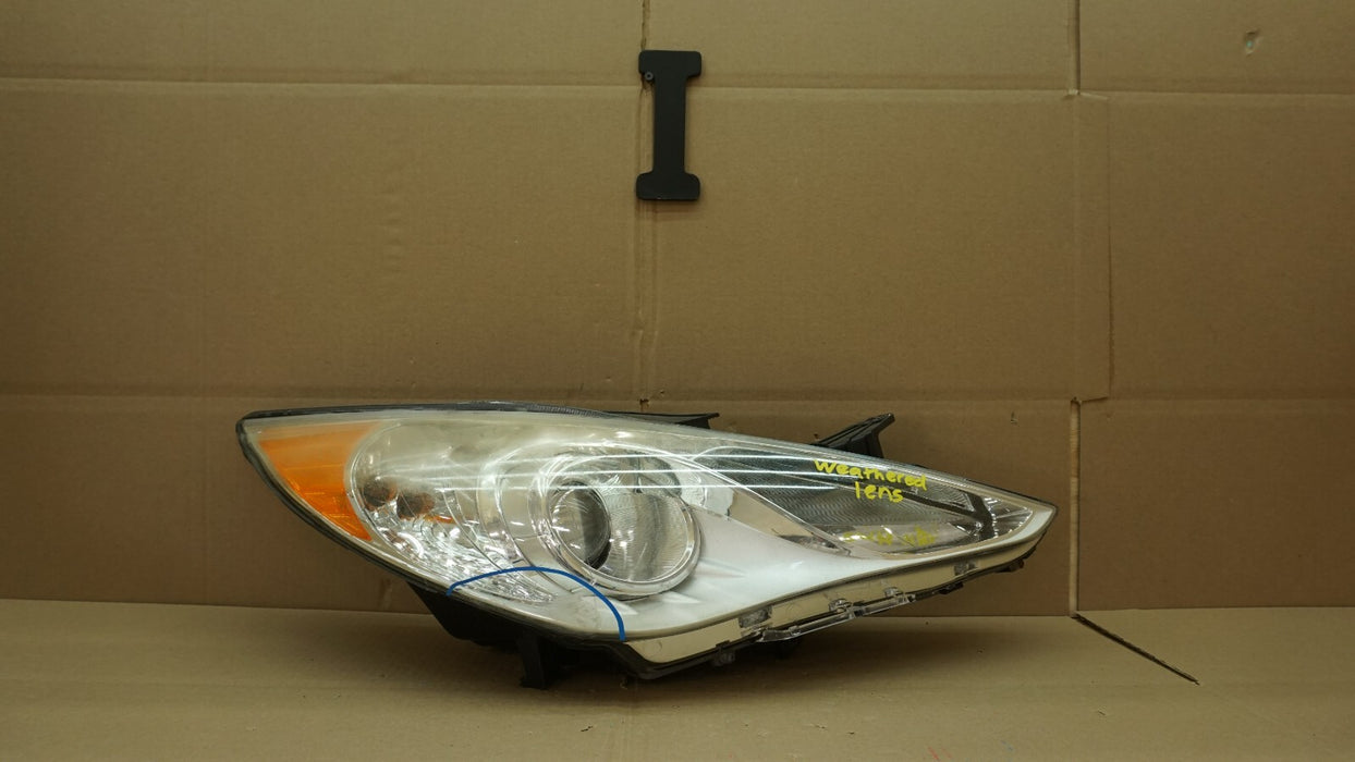2011-2014 HYUNDAI SONATA FRONT RIGHT PASSENGER SIDE HEADLIGHT HALOGEN OEM