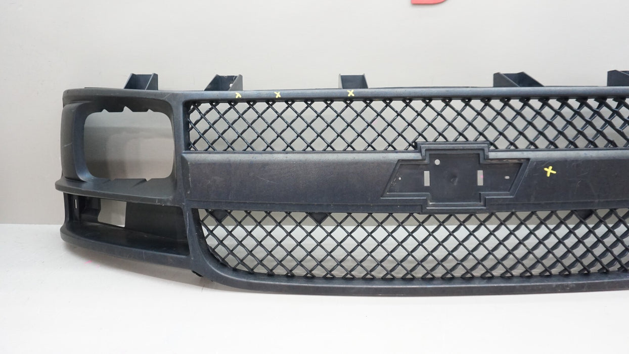 2003-2017 CHEVROLET EXPRESS 1500 2500 FRONT RADIATOR GRILLE GRILL 25746055 OEM