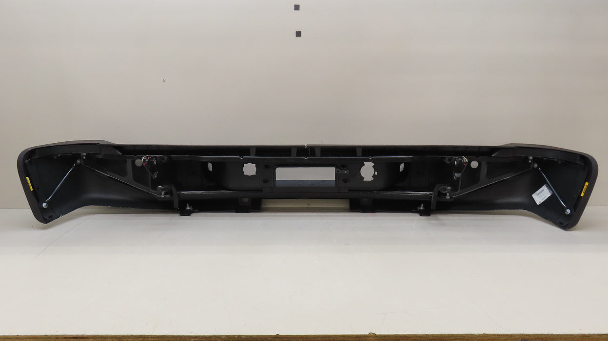 2011-2014 CHEVROLET/GMC SILVERADO-SIERRA 1500 REAR BUMPER METAL OEM