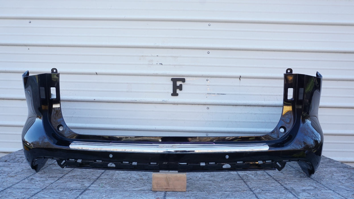 2020-2023  TOYOTA HIGHLANDER REAR BUMPER COVER OEM 52159-OE180