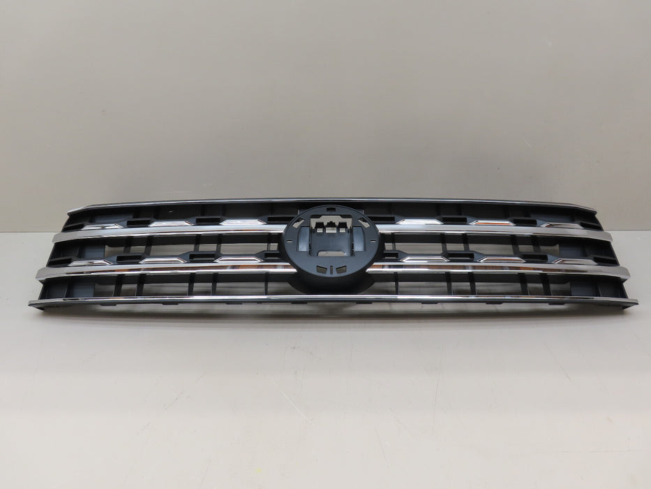 2018-2020 VOLKSWAGEN ATLAS FRONT RADIATOR GRILL GRILLE OEM