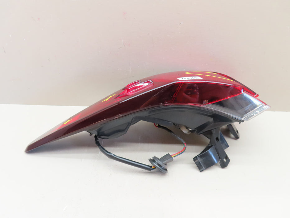 2016-2019 LEXUS RX350 RX450H REAR RIGHT PASSENGER OUTER TAIL LIGHT OEM