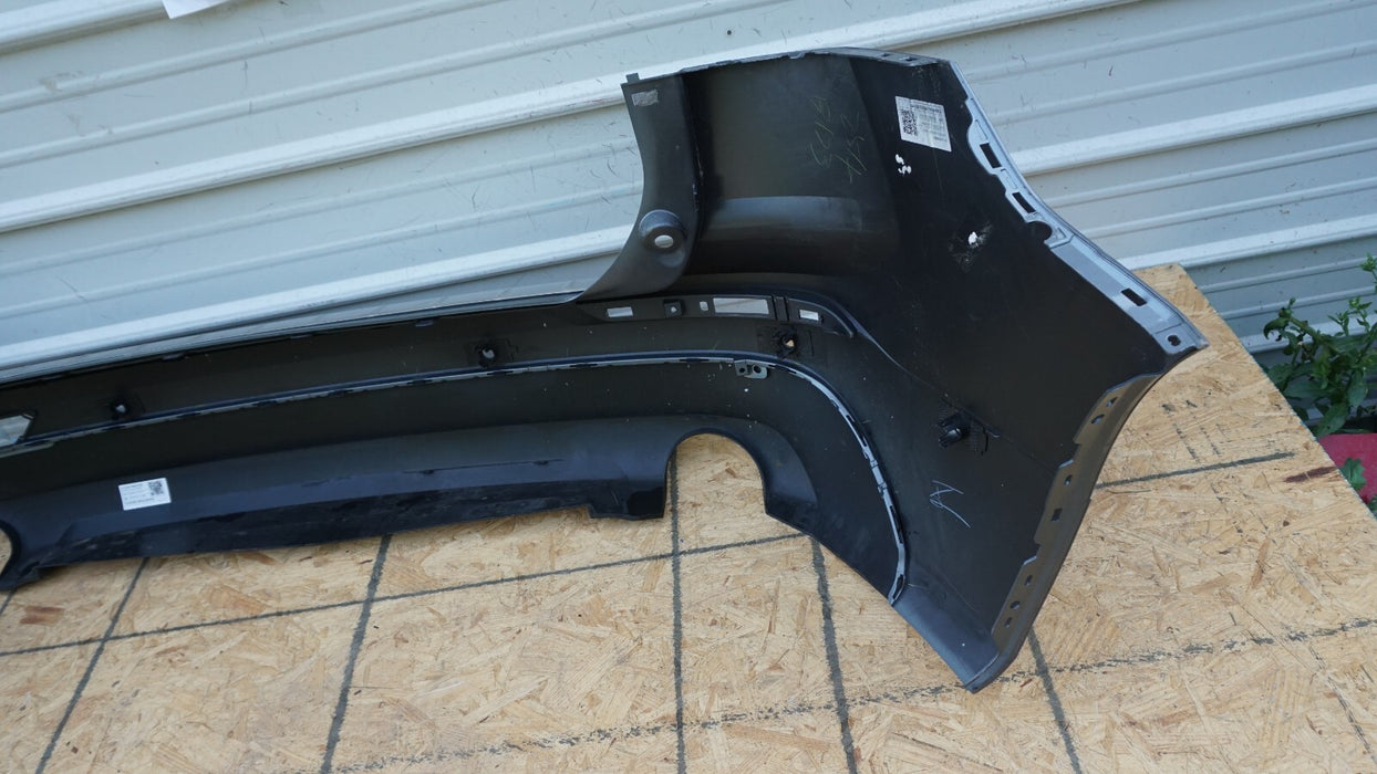 2018-2020 VOLVO XC60 REAR BUMPER PLASTIC COVER PANEL FACTORY OEM 18 19 20