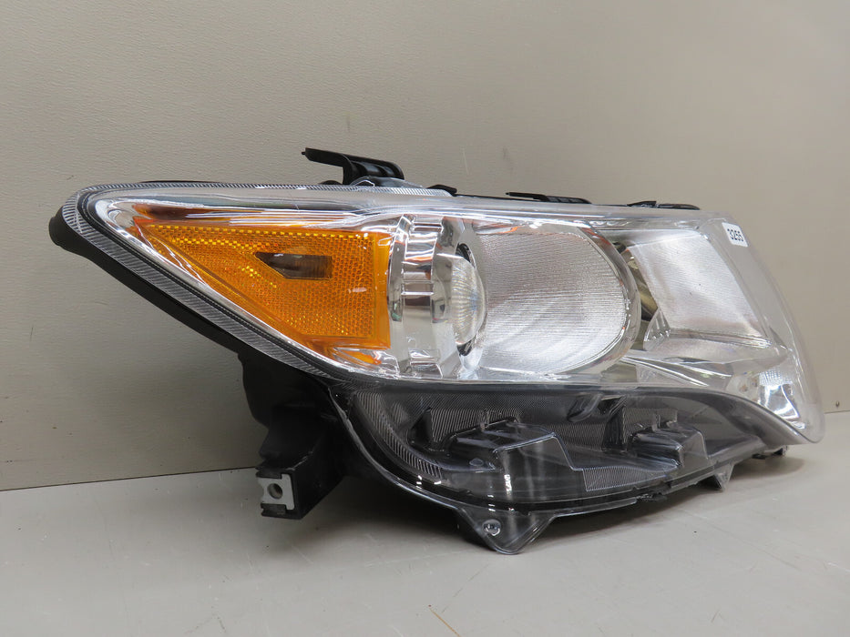 2009-2017 TOYOTA VENZA FRONT RIGHT PASSENGER SIDE HEADLIGHT OEM