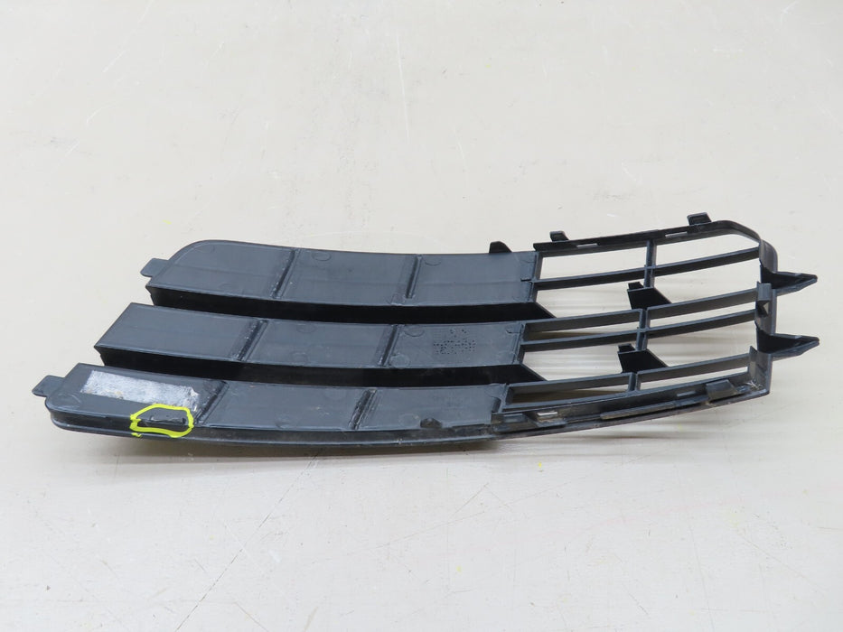 2012-2015 AUDI A7 FRONT RIGHT SIDE BUMPER FOG LIGHT GRILLE GRILL OEM 4G8807682