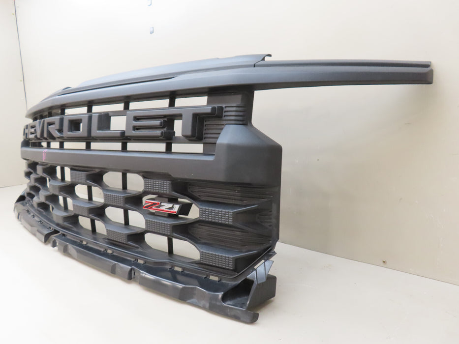 2022-2023 CHEVROLET SIVERADO Z71 FRONT RADIATOR GRILL GRILLE OEM
