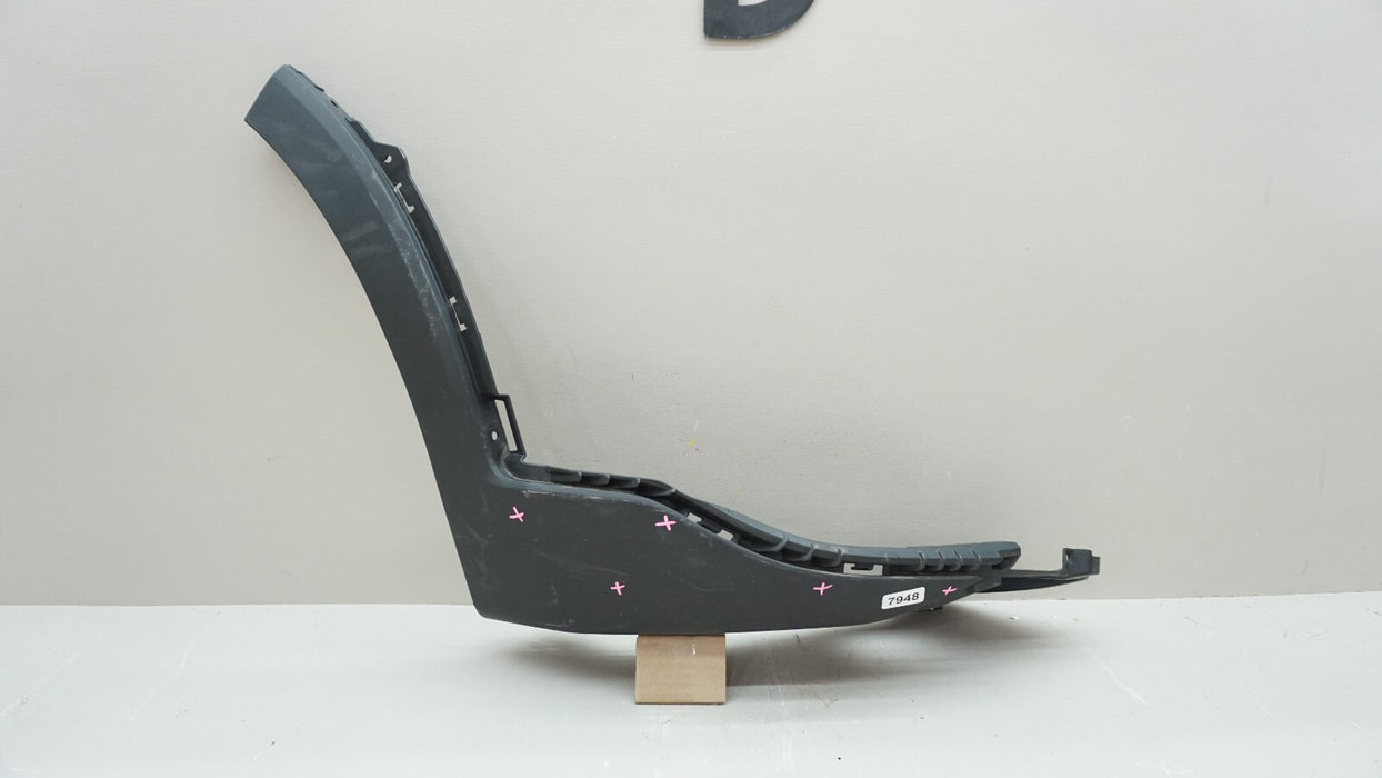 2019-2020 KIA SORENTO FRONT RIGHT PASSENGER SIDE BUMPER TRIM MOLDING 86586-C6500
