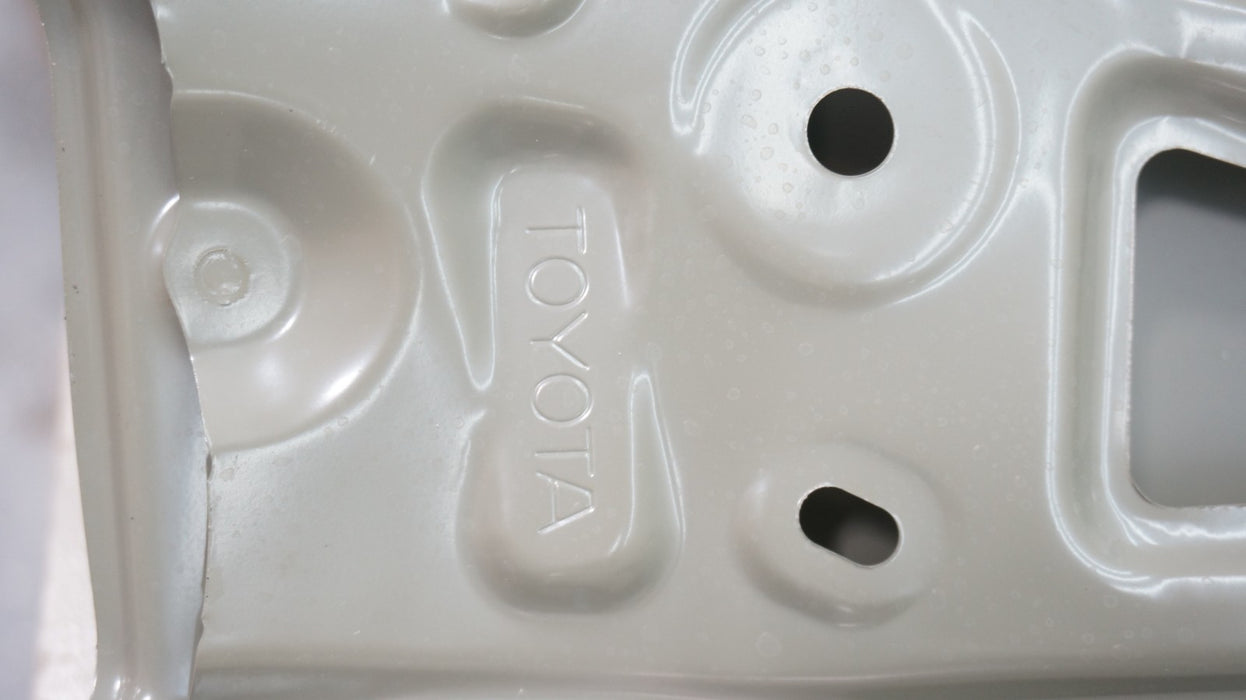 2019-2023 TOYOTA COROLLA RIGHT PASSENGER SIDE FENDER PANEL OEM