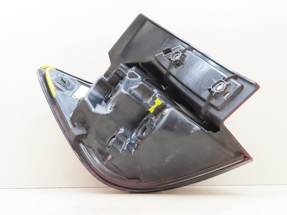 2020-2023 MITSUBISHI OUTLANDER SPORT REAR RIGHT PASSENGER TAIL LIGHT LED OEM