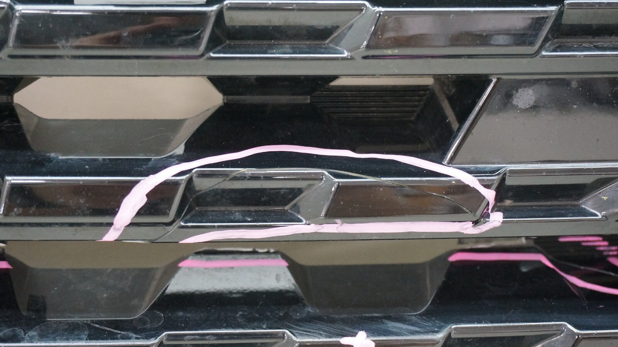 2021-2023 NISSAN KICKS FRONT BUMPER RADIATOR GRILLE OEM 623109VC0A