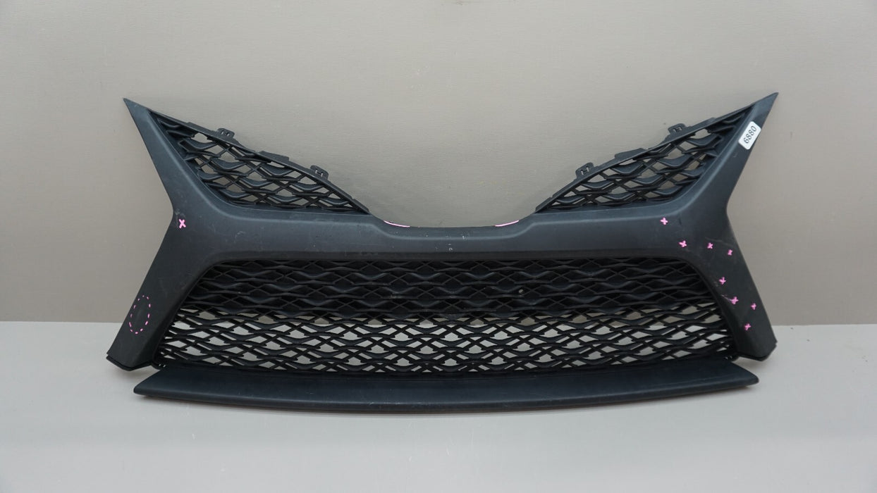 2018-2020 TOYOTA CAMRY FRONT GRILLE GRILL 53113-06130 OEM 18 19 20