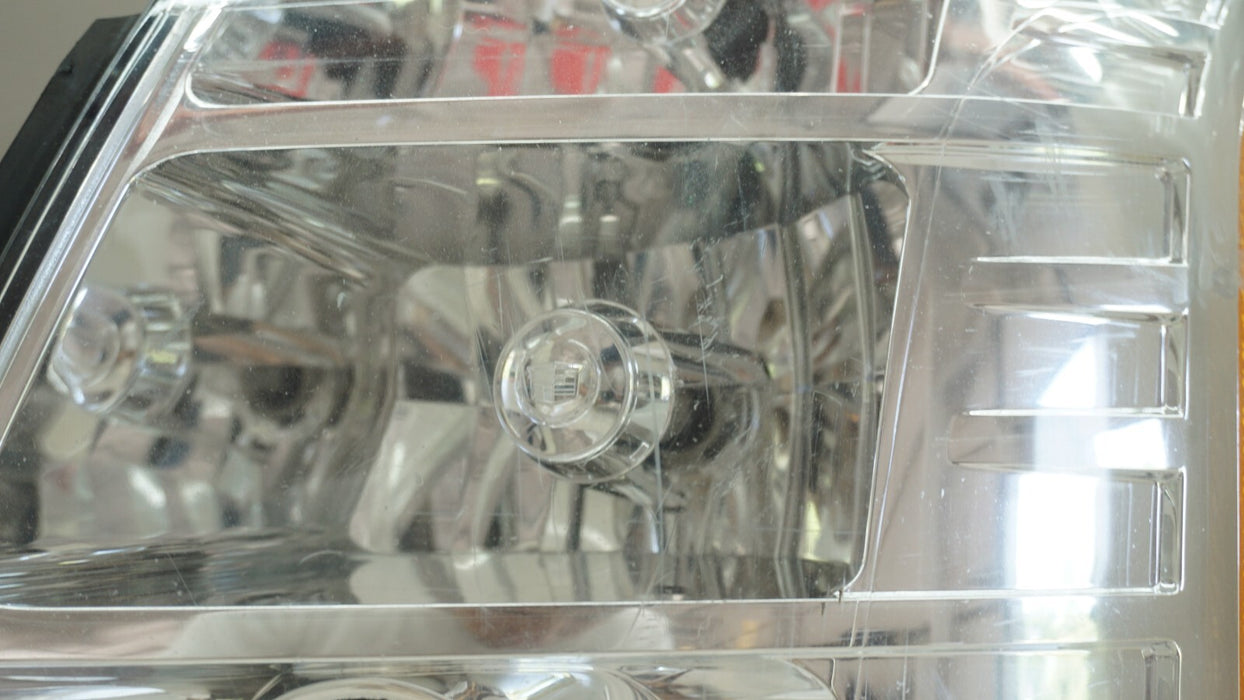 2009-2014 CADILLAC ESCALADE FRONT LEFT DRIVER SIDE HEADLIGHT LAMP HID XENON OEM