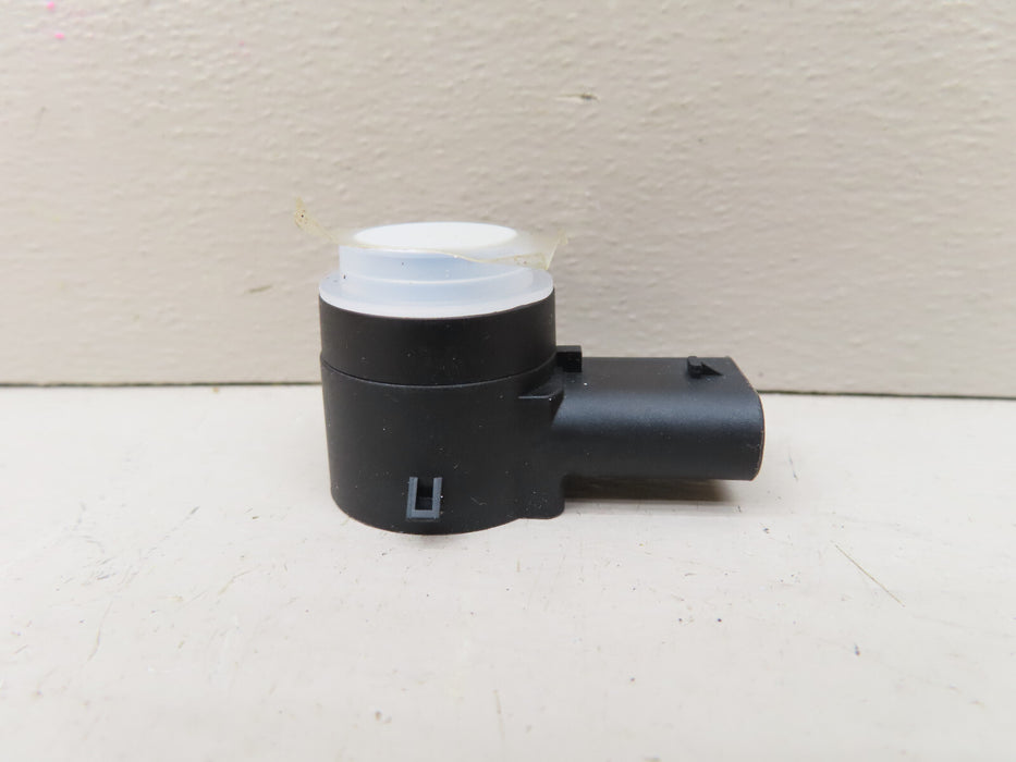 2016-2024 GM PARKING ASSIST ALARM SENSOR OEM 23370671
