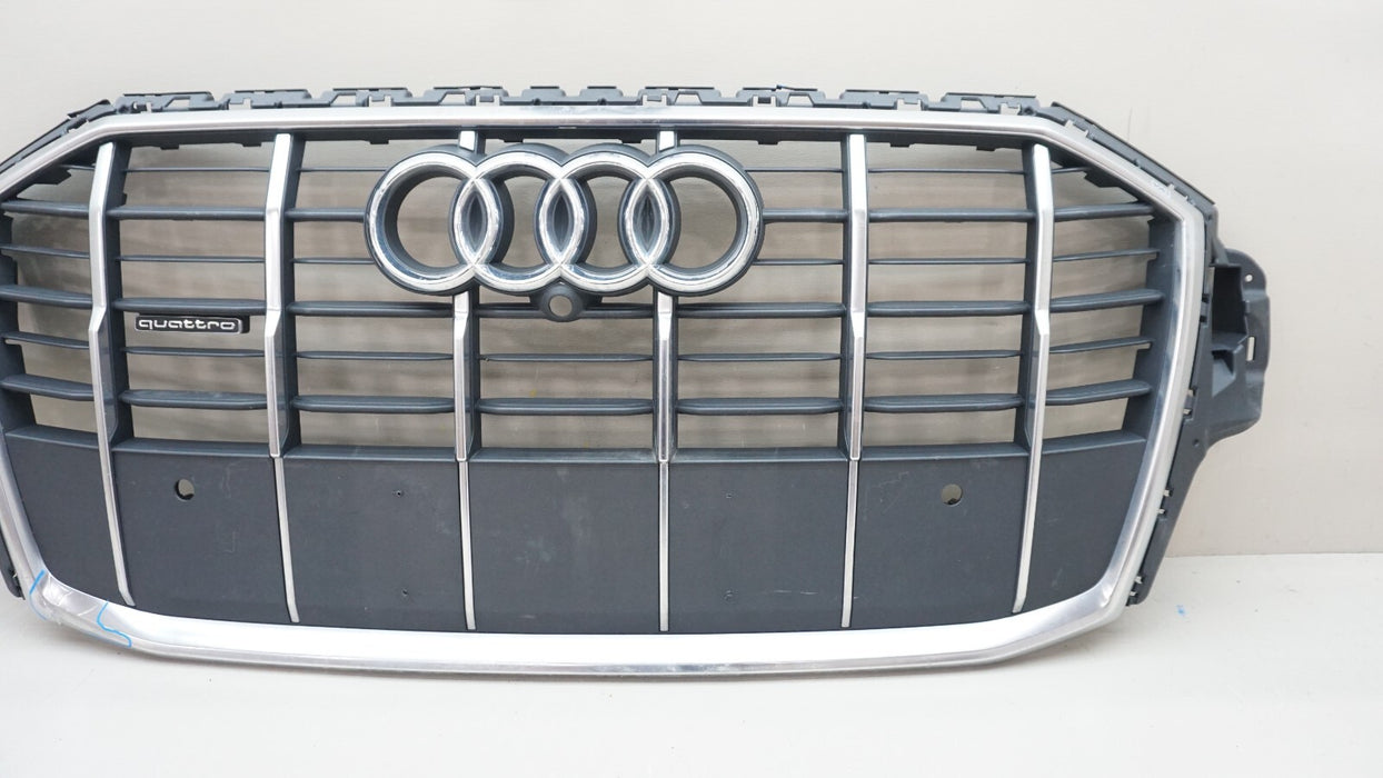 2017-2019 AUDI Q7 QUATTRO FRONT BUMPER UPPER GRILLE 4M0853651 OEM