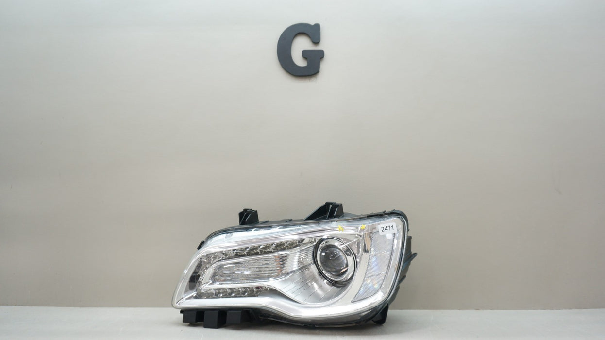 2015-2017 CHRYSLER 300 FRONT LEFT DRIVER SIDE HALOGEN HEADLIGHT OEM