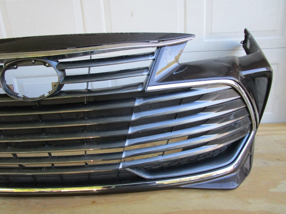 2019 19 TOYOTA AVALON FRONT BUMPER COVER OEM