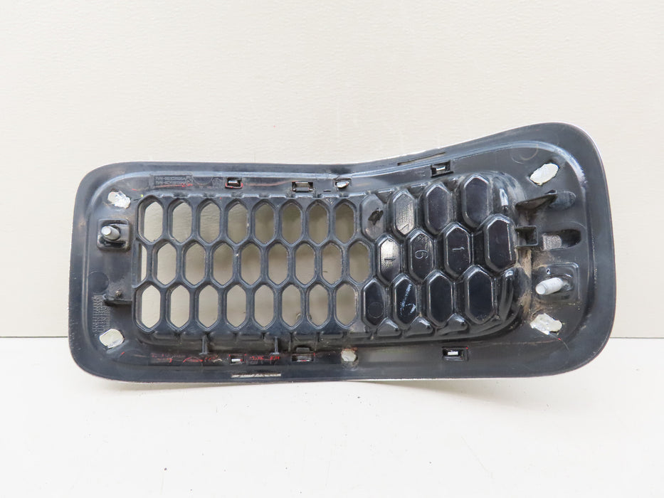 2014-2018 JEEP CHEROKEE FRONT RADIATOR GRILL GRILLE INSERT #6 OEM